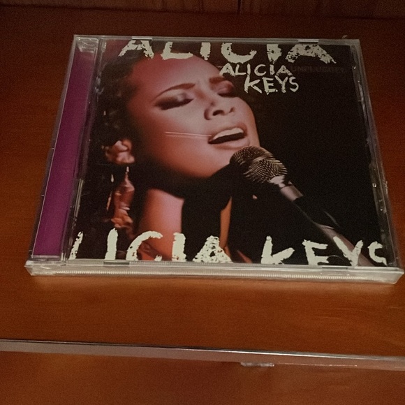 NWOT Alicia Keys “Unplugged” CD Released 2005, Never Opened - Picture 2 of 4